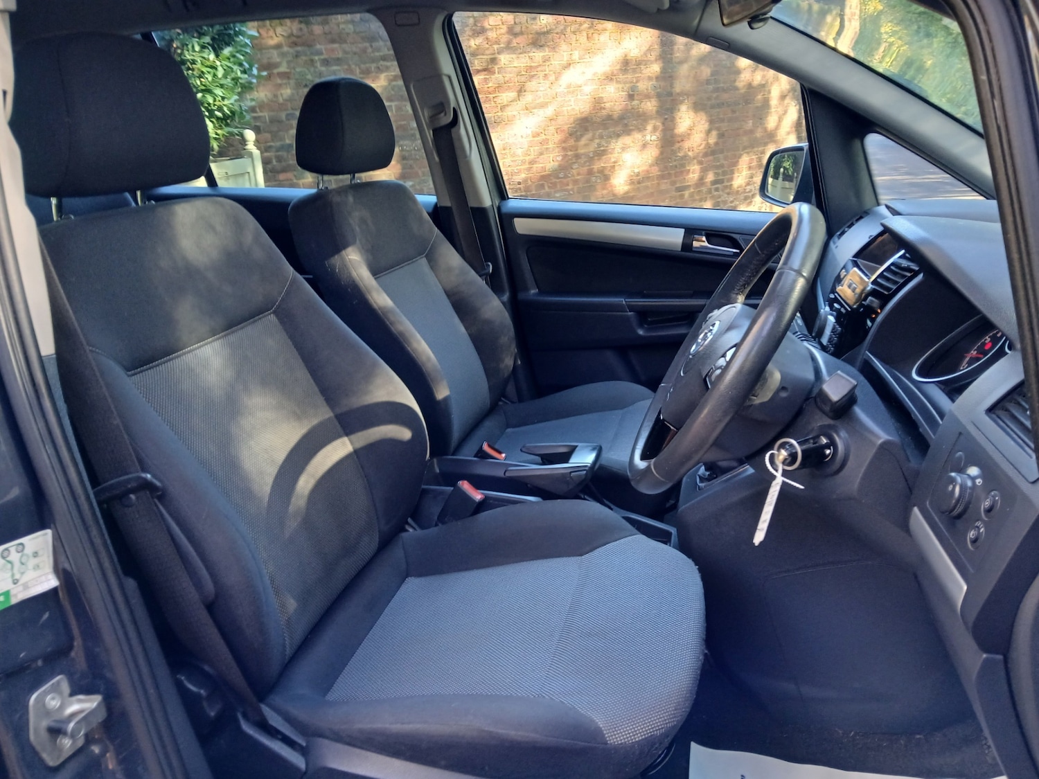 Used Vauxhall Zafira 2014 for sale - 76319369: Photo 19