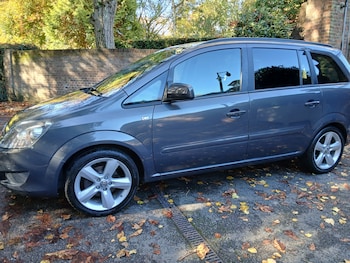 2014 (64) - 1.8i (120 bhp) EXCLUSIV 7 SEATS 5 DOOR (ULEZ COMPLIANT)