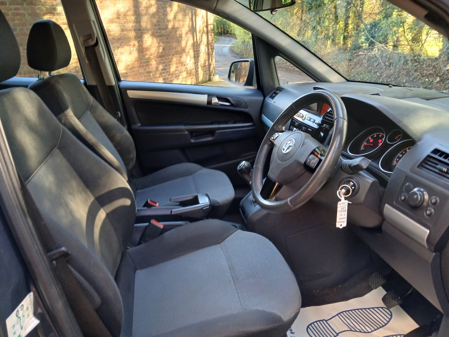 Used Vauxhall Zafira 2014 for sale - 76319369: Photo 29