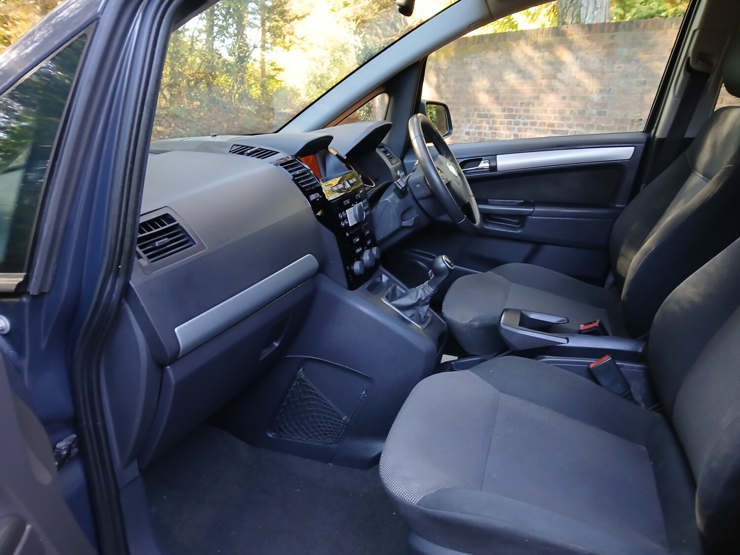 Used Vauxhall Zafira 2014 for sale - 76319369: Photo 30