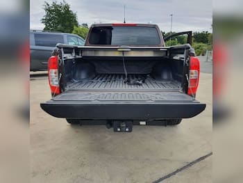Used Nissan Navara 2017 for sale - 79724316: Photo