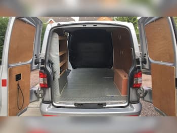Used Volkswagen Transporter 2015 for sale - 79721122: Photo