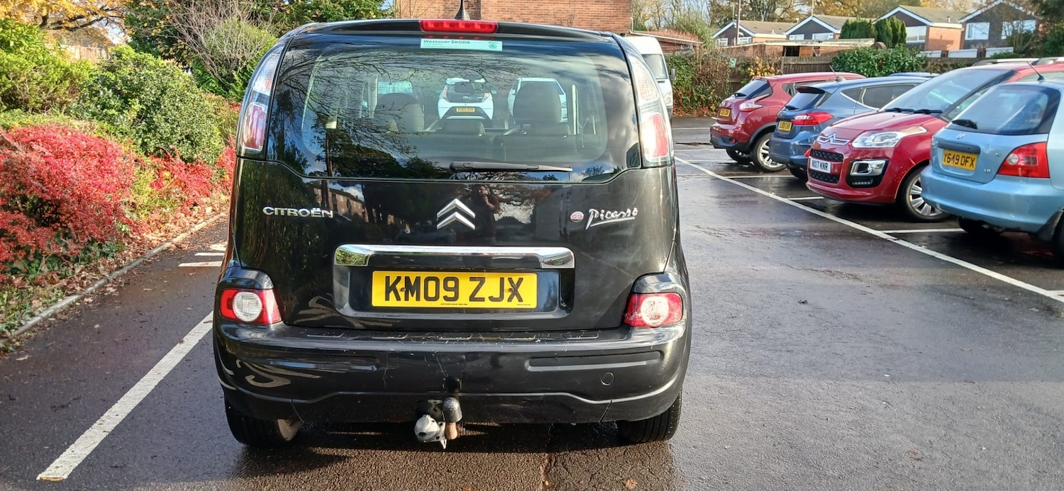 Used Citroen C3 Picasso 2009 for sale - 76845867: Photo 5