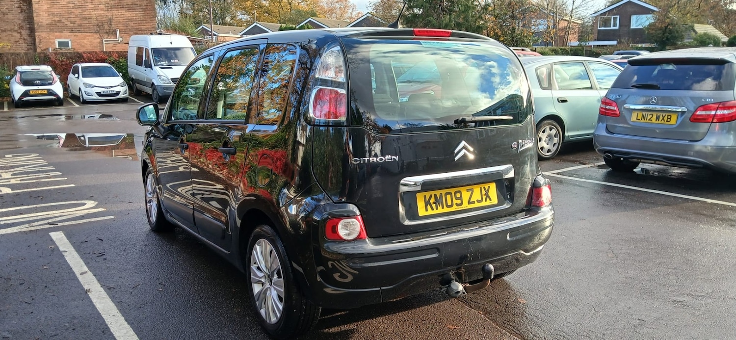Used Citroen C3 Picasso 2009 for sale - 76845867: Photo 7