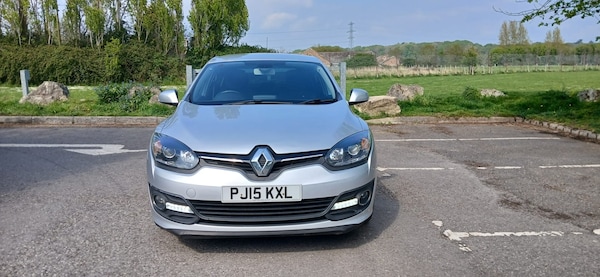 Used Renault Megane 2015 for sale - 74458409: Photo 2