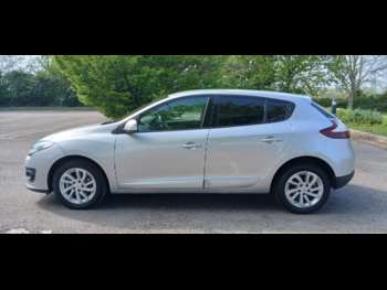 Used Renault Megane 2015 for sale - 74458409: Photo