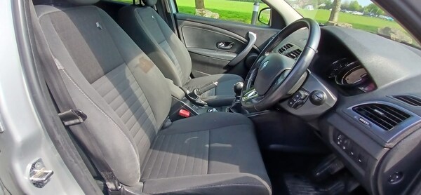 Used Renault Megane 2015 for sale - 74458409: Photo 9