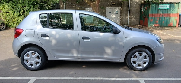 Used Dacia Sandero 2016 for sale - 75679896: Photo 8