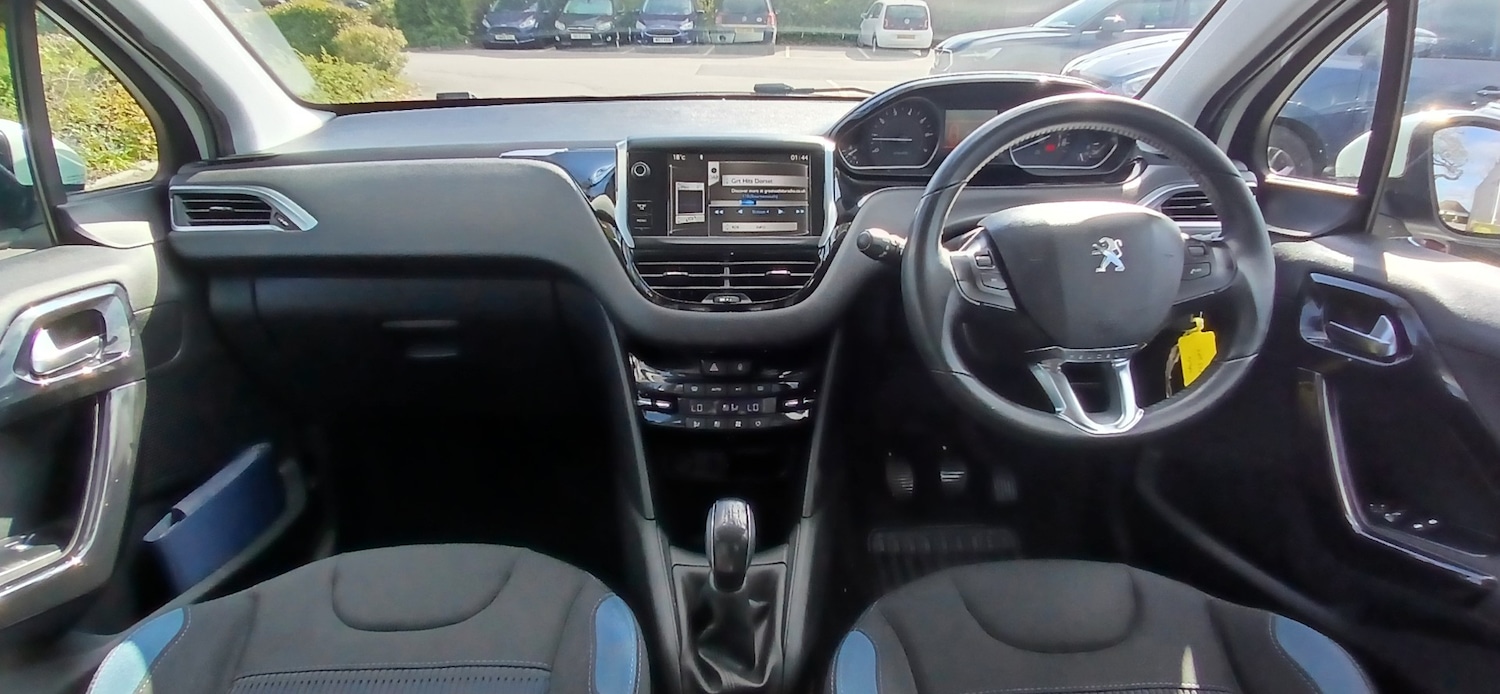 Used Peugeot 208 2014 for sale - 78106031: Photo 14