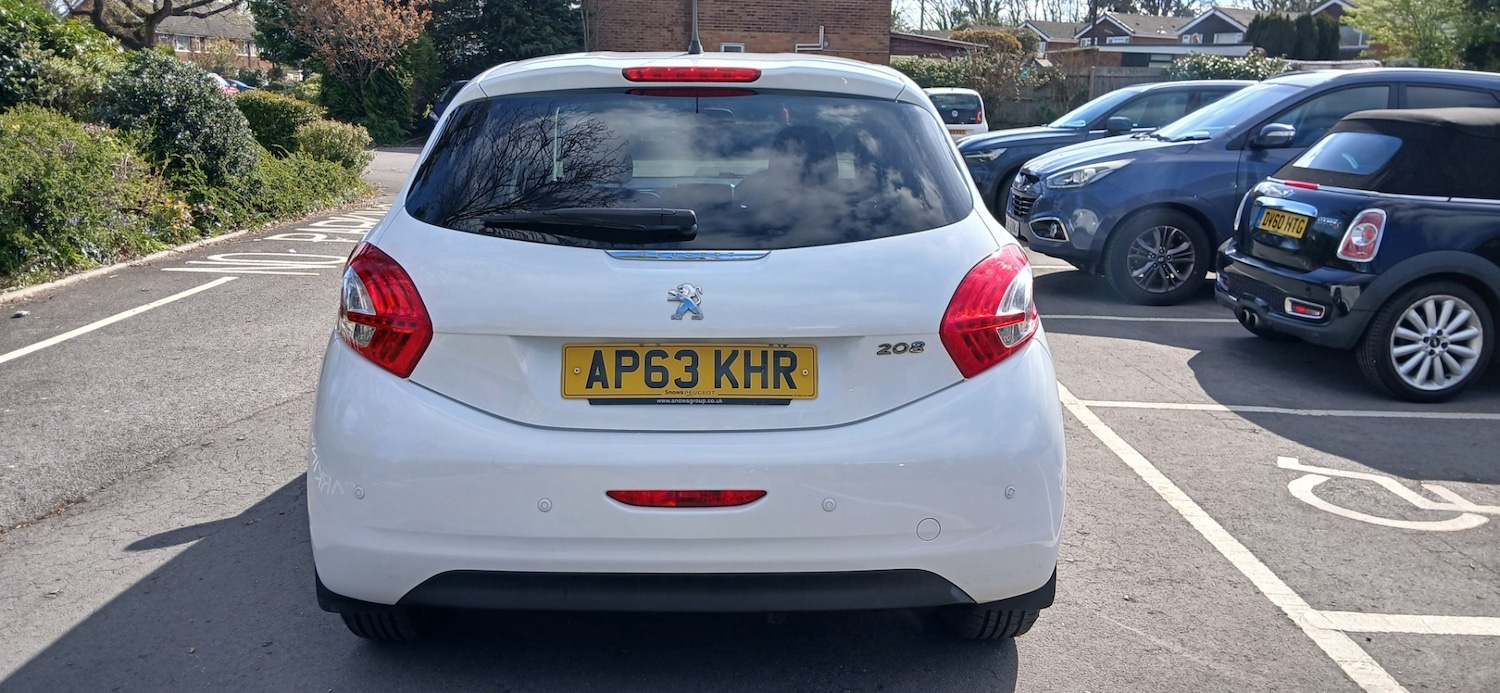 Used Peugeot 208 2014 for sale - 78106031: Photo 7
