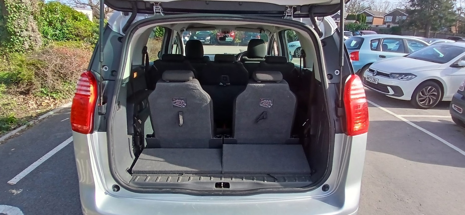 Used Peugeot 5008 2011 for sale - 77663766: Photo 16