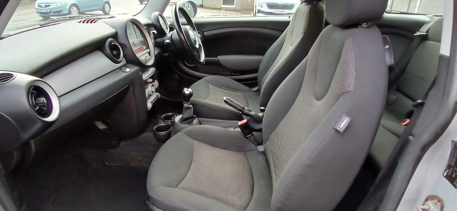 Used MINI Clubman 2010 for sale - 76958728: Photo 11