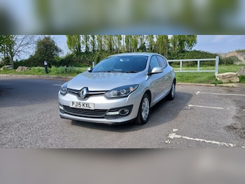 Used Renault Megane 2015 for sale - 78452353: Photo