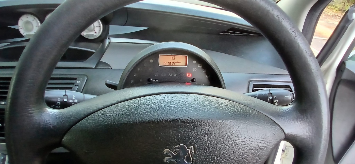 Used Peugeot 807 2010 for sale - 76170849: Photo 10