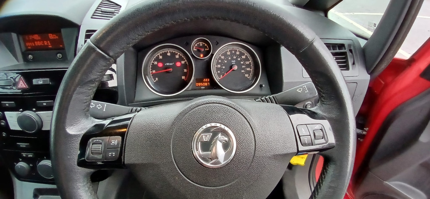 Used Vauxhall Zafira 2012 for sale - 76958863: Photo 10