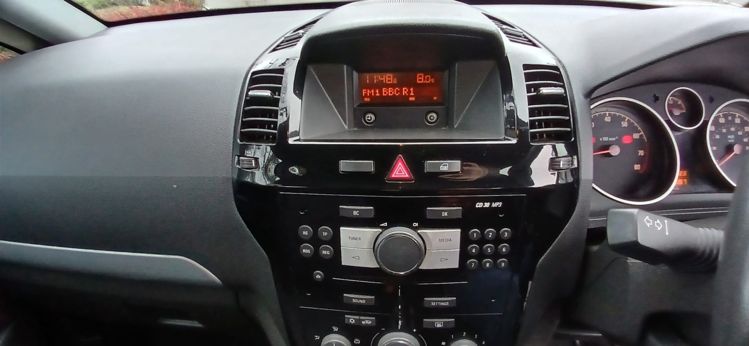 Used Vauxhall Zafira 2012 for sale - 76958863: Photo 11