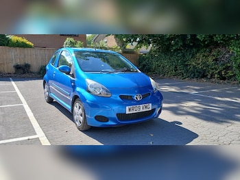 Toyota - AYGO