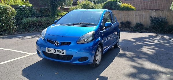 Used Toyota AYGO 2009 for sale - 75945933: Photo 3