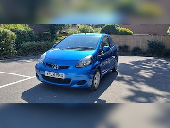 Used Toyota AYGO 2009 for sale - 75945933: Photo 3
