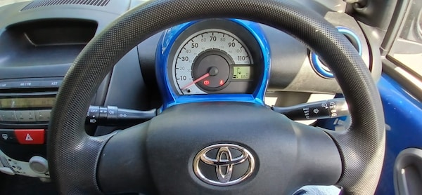 Used Toyota AYGO 2009 for sale - 75945933: Photo 6