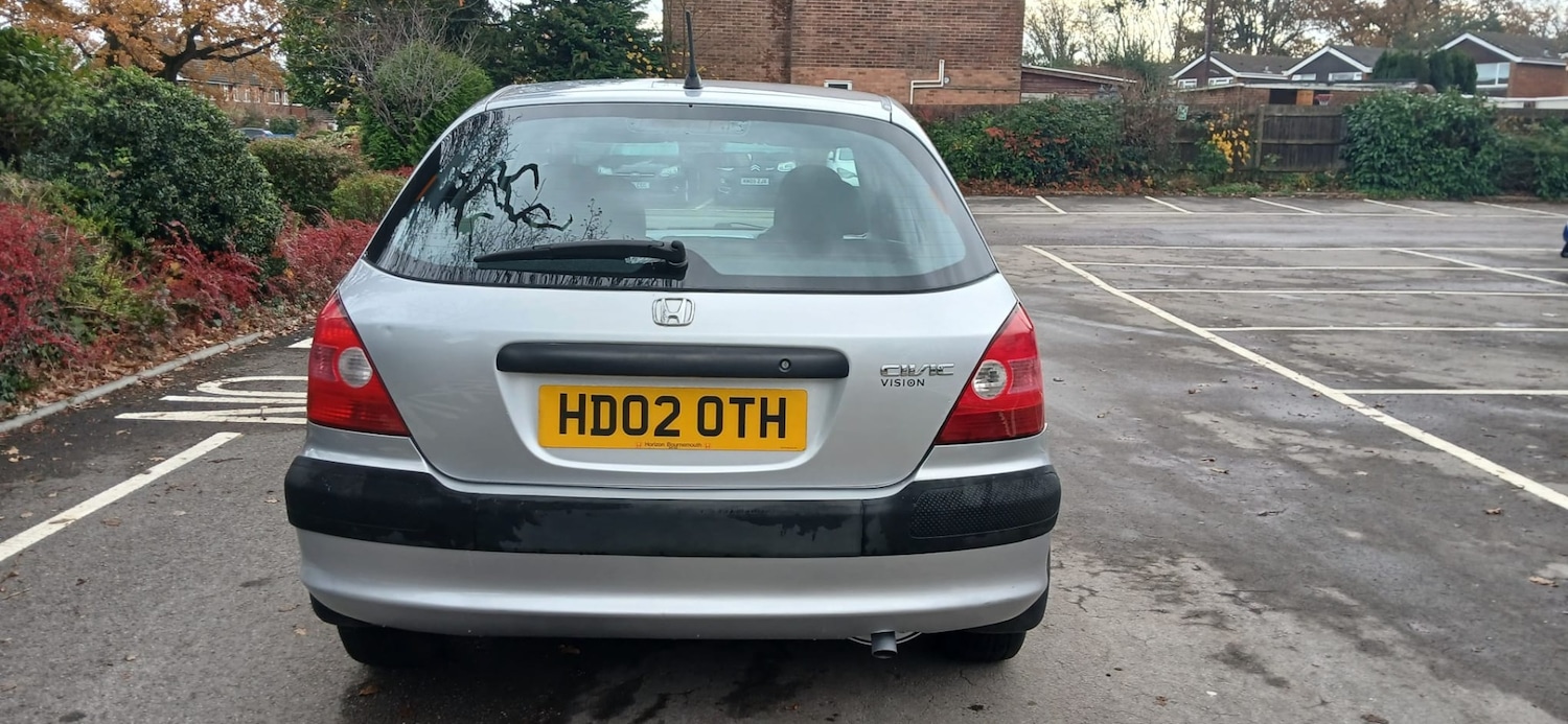 Used Honda Civic 2002 for sale - 76845915: Photo 10
