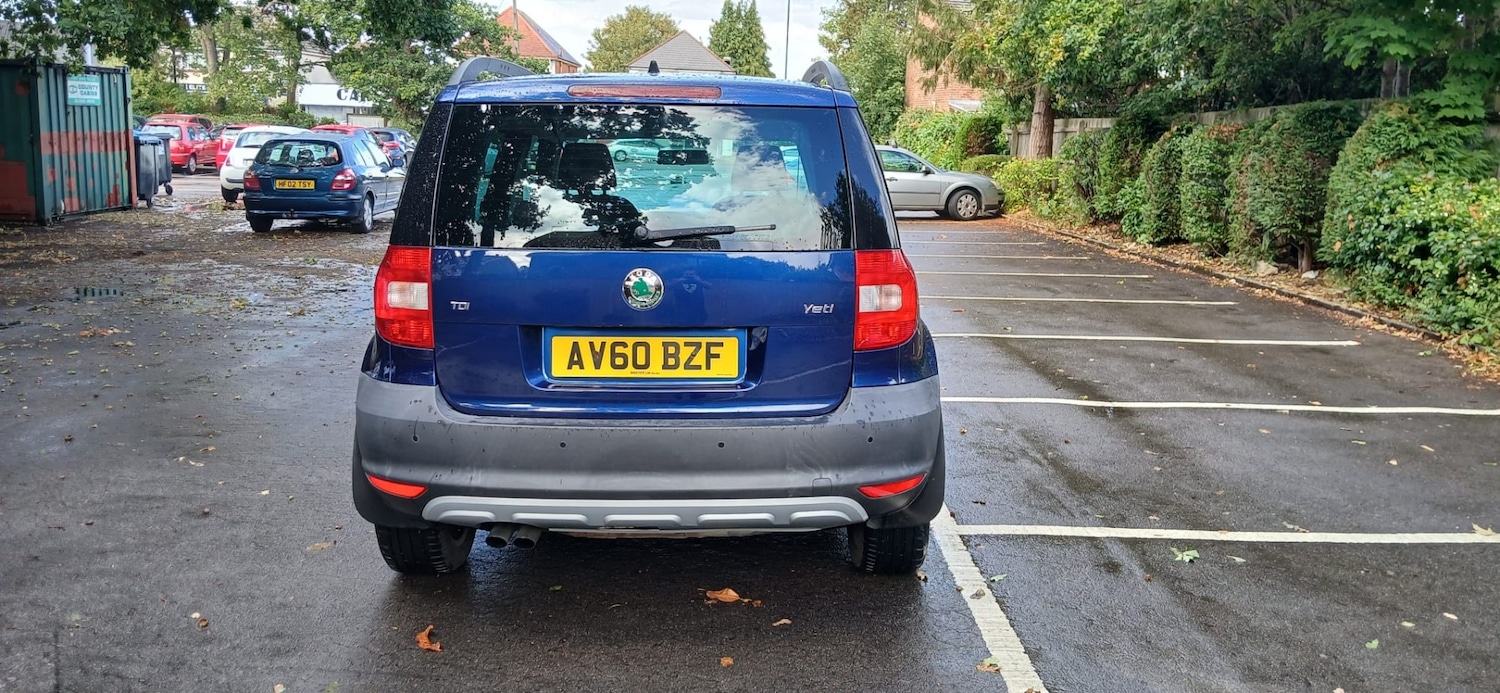 Used Skoda Yeti 2010 for sale - 75737622: Photo 11