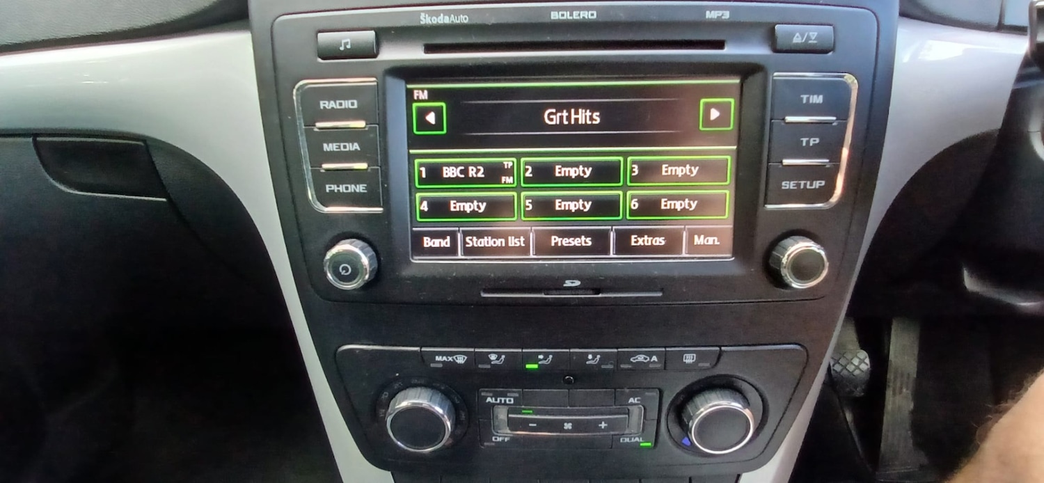 Used Skoda Yeti 2010 for sale - 75737622: Photo 8