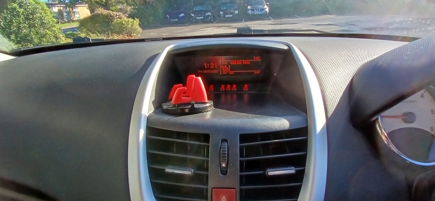 Used Peugeot 207 2012 for sale - 76437533: Photo 8