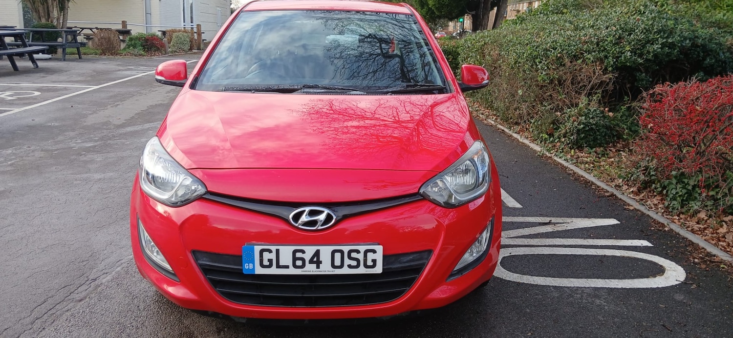 Used Hyundai i20 2014 for sale - 76959868: Photo 3
