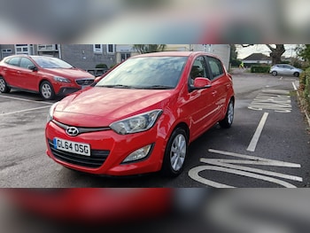 Used Hyundai i20 2014 for sale - 76959868: Photo