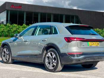 Used Audi Q8 2024 for sale - 74716908: Photo