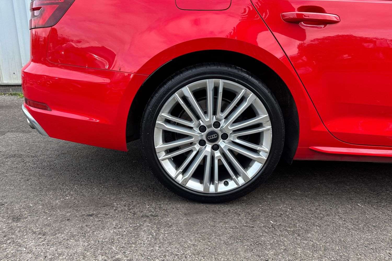 Used Audi A4 2018 for sale - 76141889: Photo 9