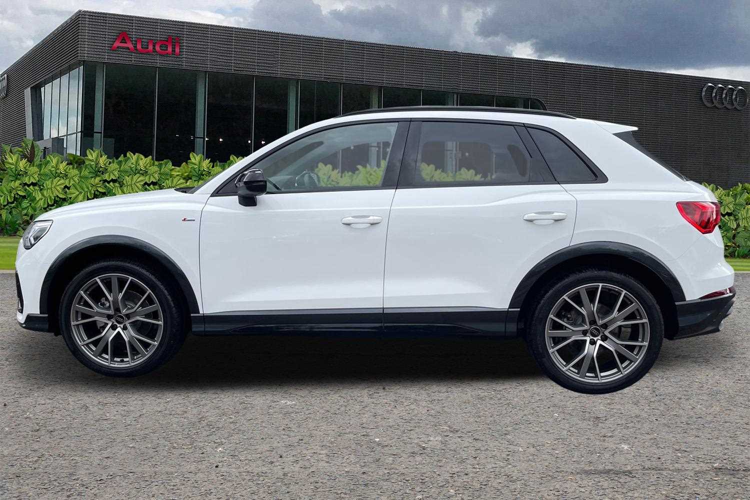 Used Audi Q3 2025 for sale - 76170158: Photo 4