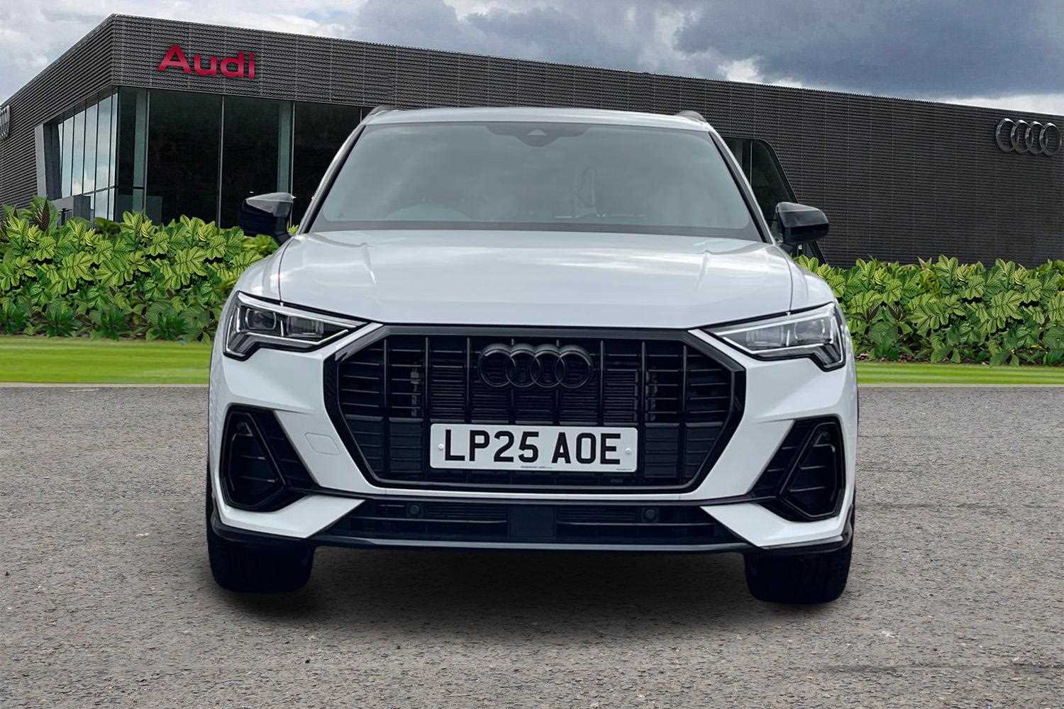 Used Audi Q3 2025 for sale - 76170158: Photo 8
