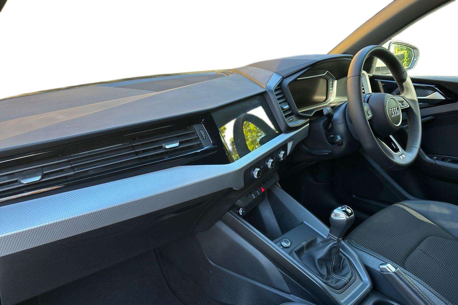 Used Audi A1 2024 for sale - 76141495: Photo 2