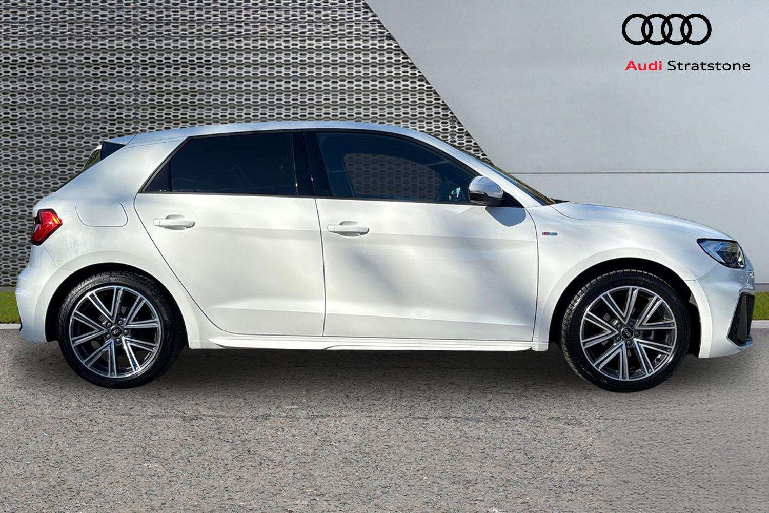 Used Audi A1 2024 for sale - 76141495: Photo 4