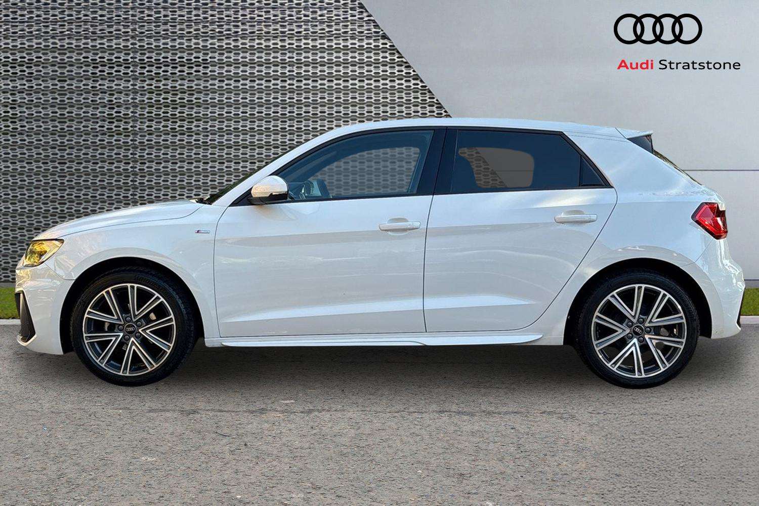 Used Audi A1 2024 for sale - 76141495: Photo 8