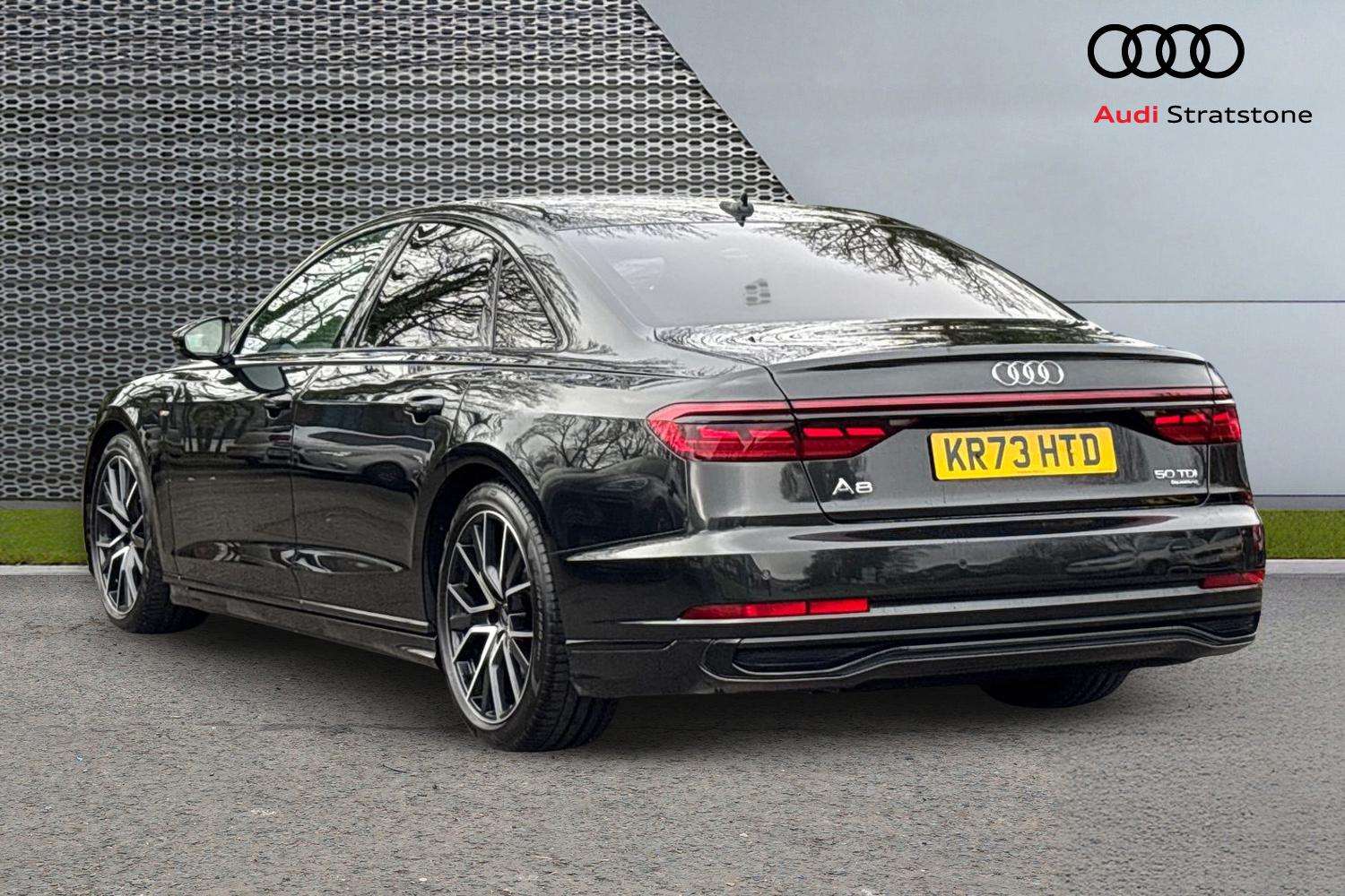 Used Audi A8 2023 for sale - 77674647: Photo 3