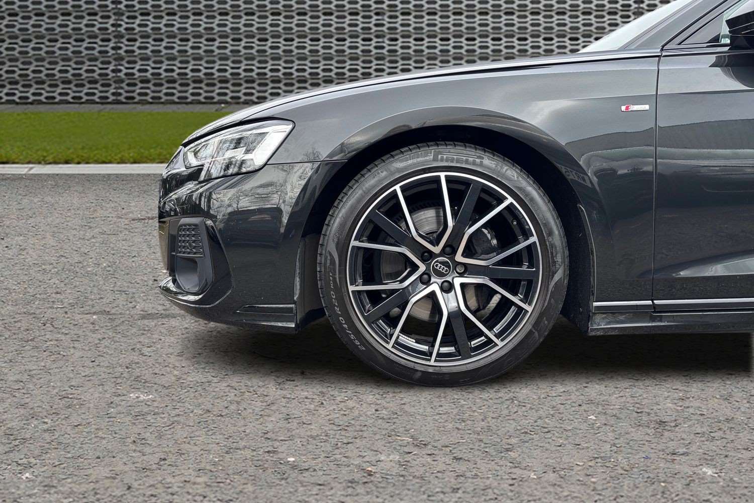 Used Audi A8 2023 for sale - 77674647: Photo 9