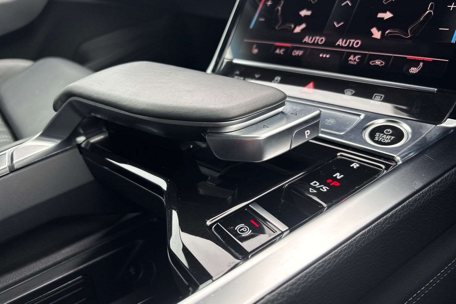 Used Audi Q8 2023 for sale - 78077082: Photo 16