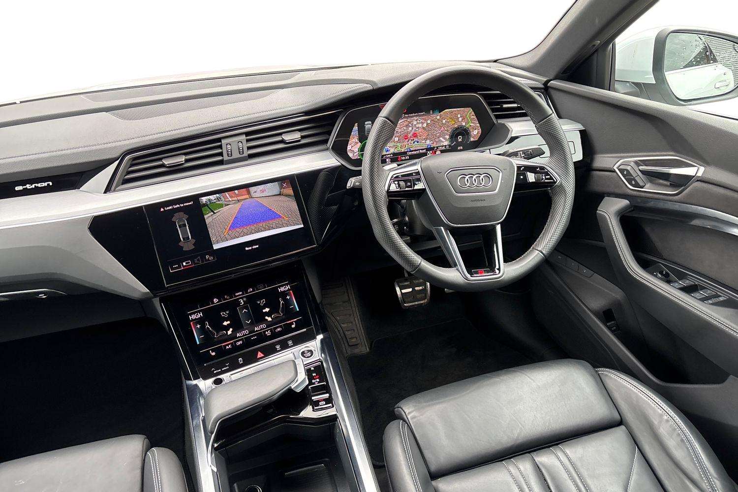 Used Audi Q8 2023 for sale - 78077082: Photo 21