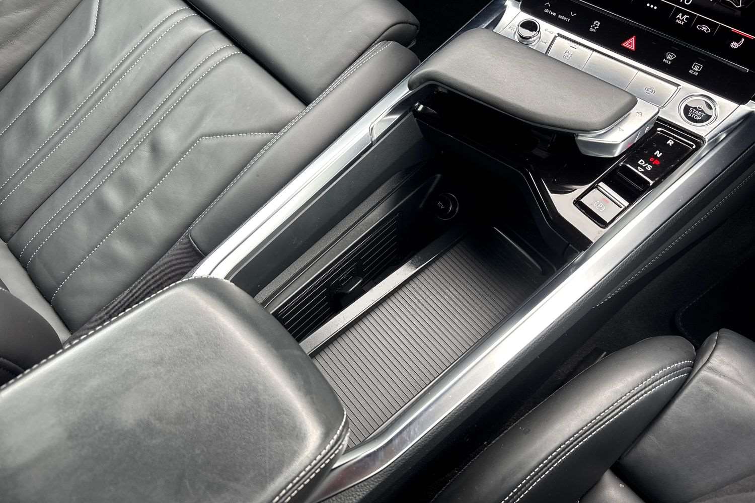 Used Audi Q8 2023 for sale - 78077082: Photo 35