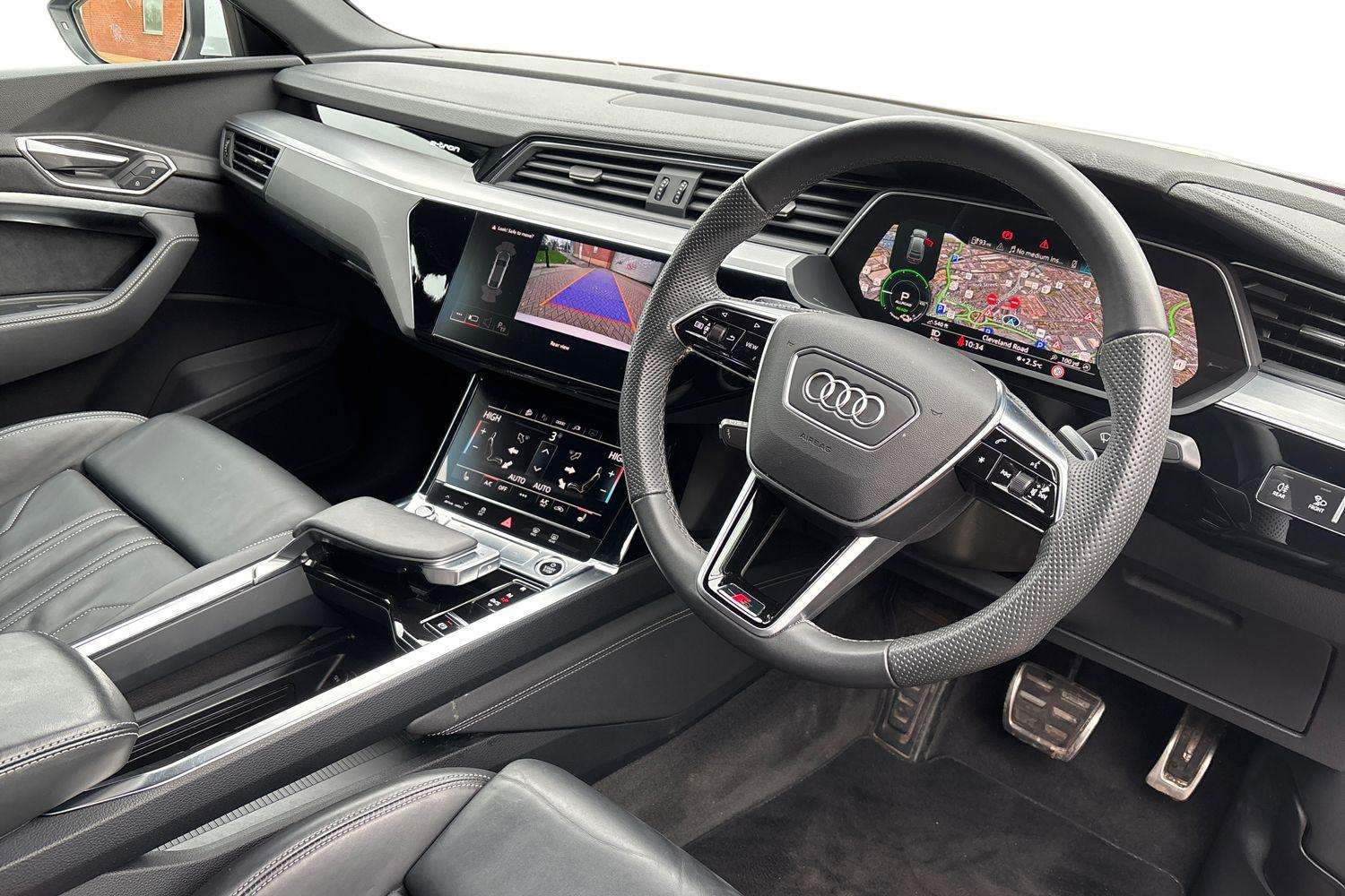 Used Audi Q8 2023 for sale - 78077082: Photo 6