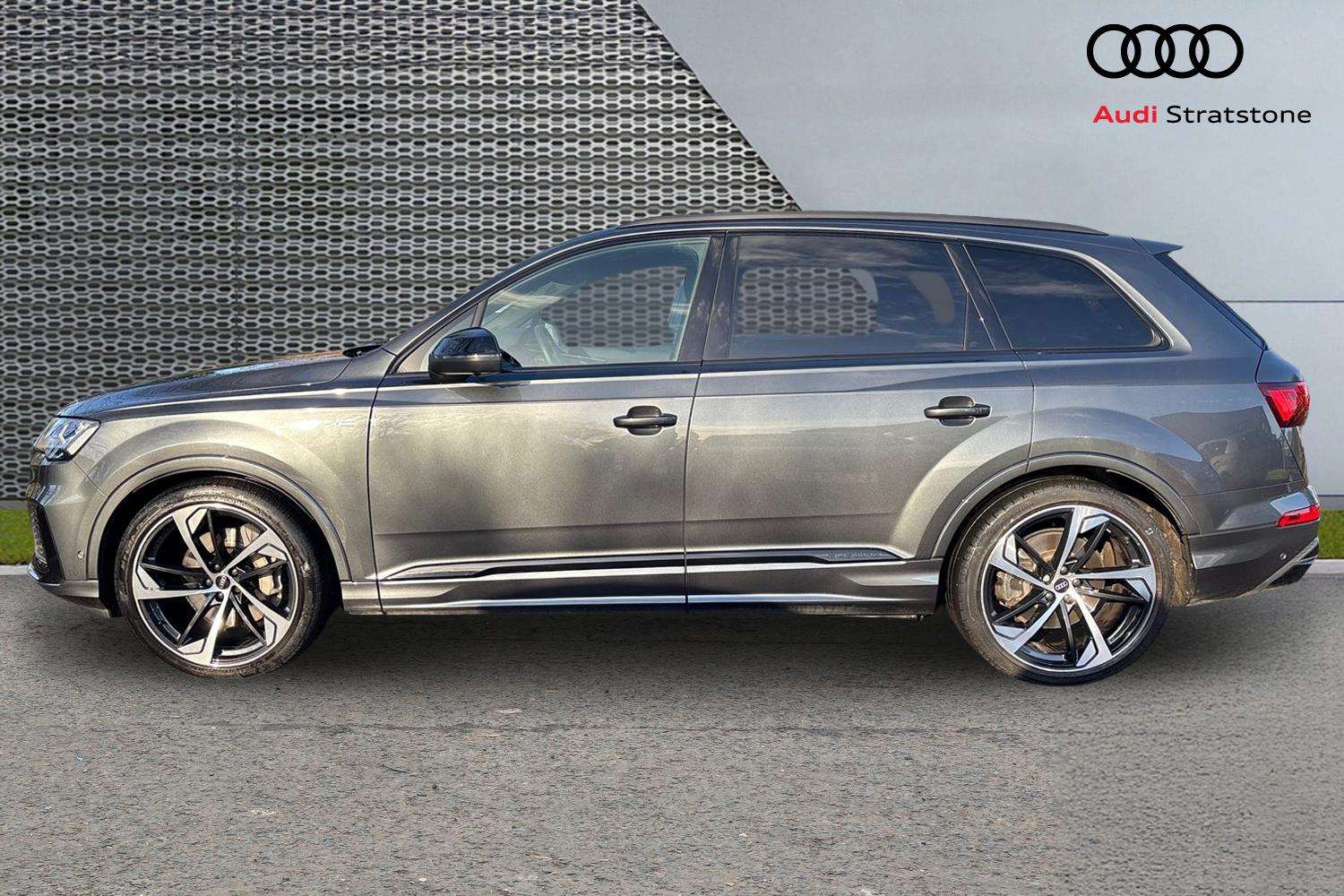 Used Audi Q7 2022 for sale - 77103169: Photo 8