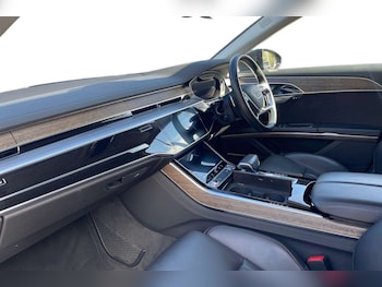 Used Audi A8 2018 for sale - 78010367: Photo