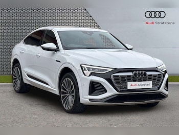 Used Audi Q8 2023 for sale - 79028212: Photo