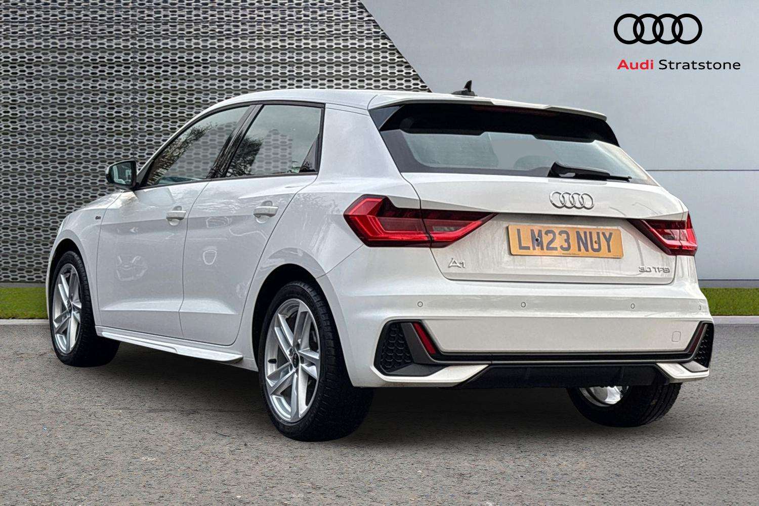 Used Audi A1 2023 for sale - 76540834: Photo 3