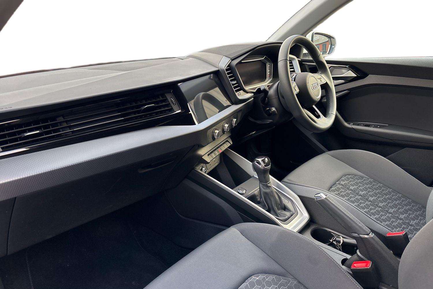 Used Audi A1 2025 for sale - 76761059: Photo 2