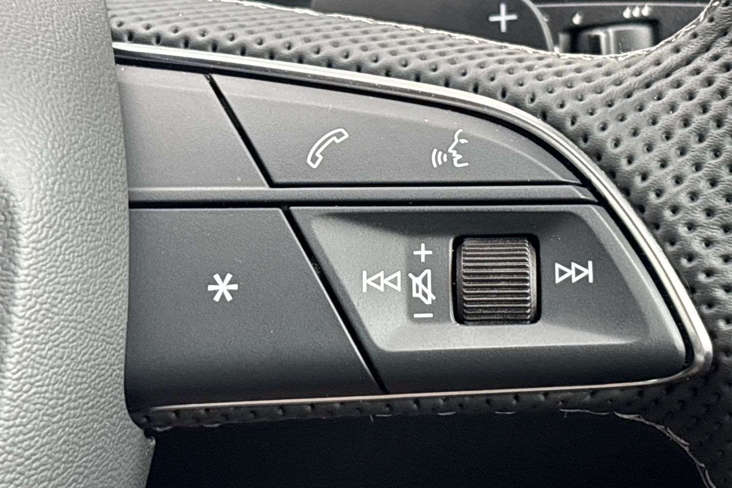 Used Audi Q7 2025 for sale - 77044024: Photo 17