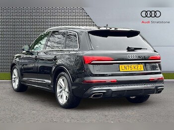 Used Audi Q7 2025 for sale - 77044024: Photo
